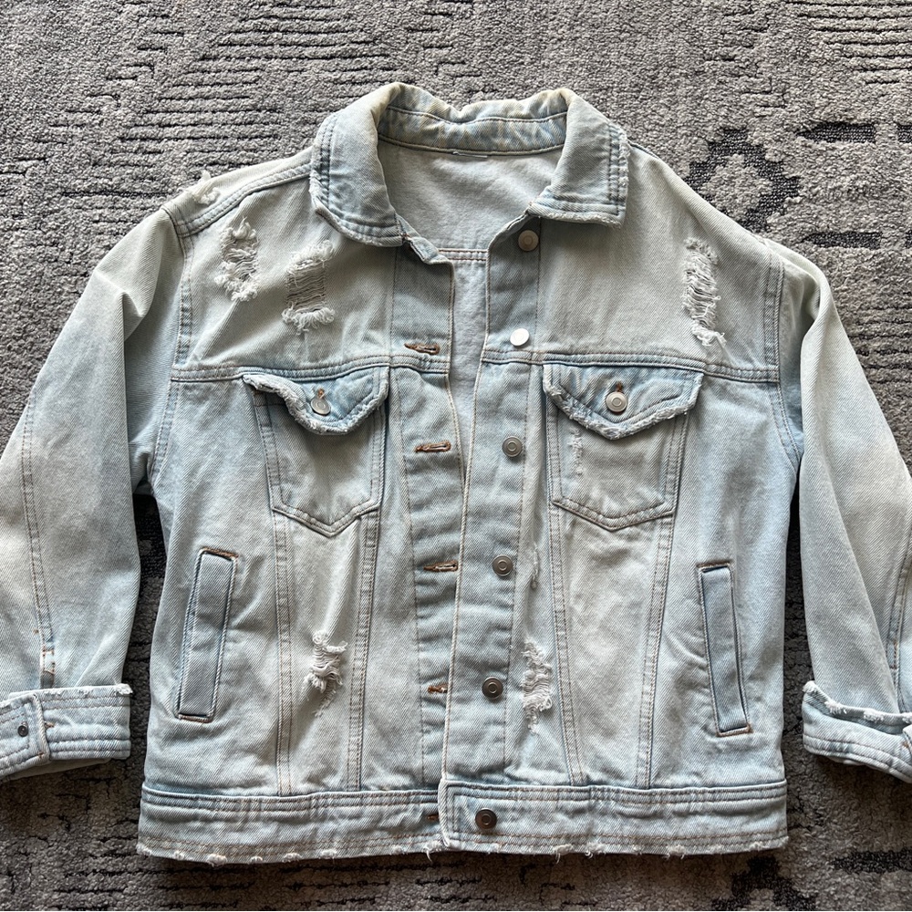 Vintage Light Wash Oversized Distressed Denim Jacket | Classic Button-Up |